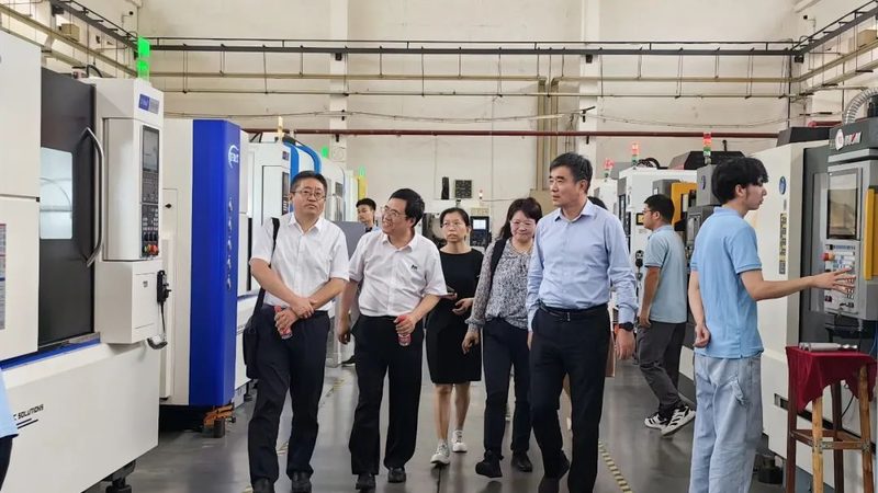 二手小型专用设备：价格解析与选购要点